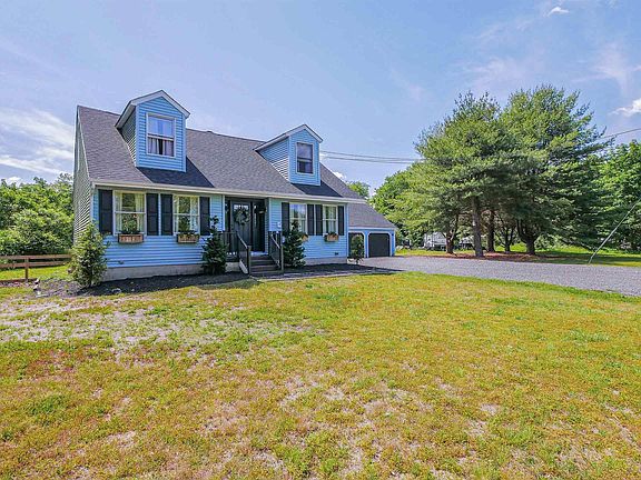 4th image of 60 School House Ln