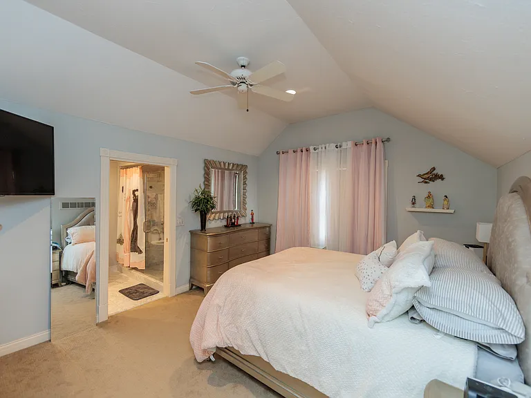 30 Cableknoll Ln — Photo 34