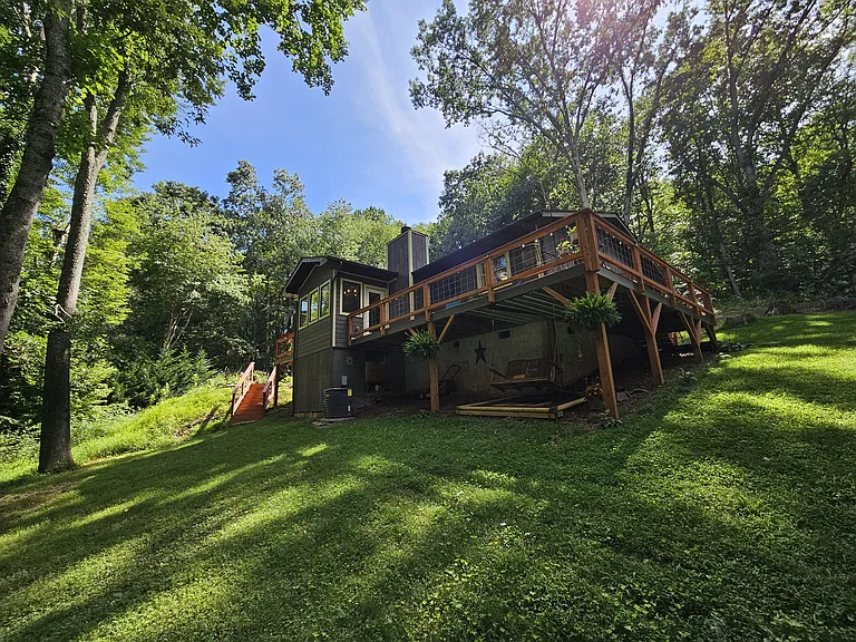 30 Austin Hts — Photo 14