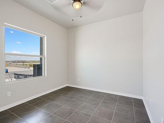 4th image of 12969 Celedon Cir