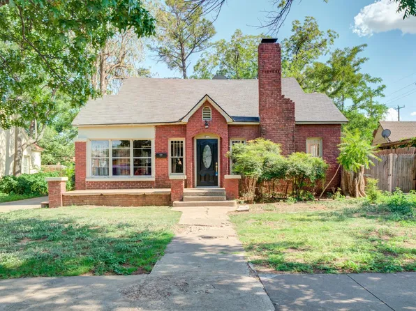 2221 16th St, Lubbock, TX 79401