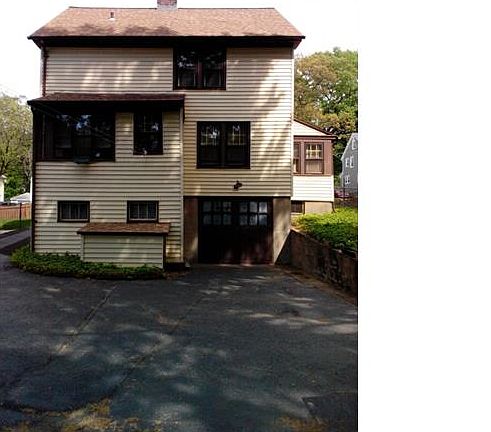 back of house (garage)