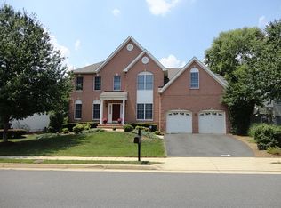 1312 Gatesmeadow Way, Reston, VA 20194