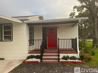 2304 S 41st St, Fort Pierce, FL 34981
