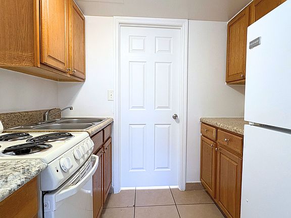 3rd image of 4611 S Congress Ave APT 312