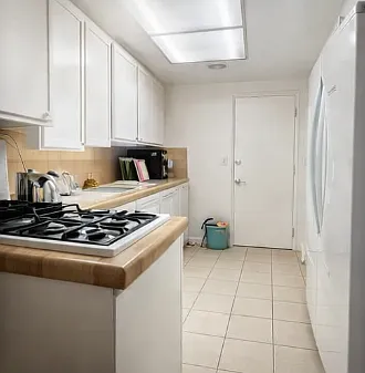 Building Photo - 128 De Anza St #D