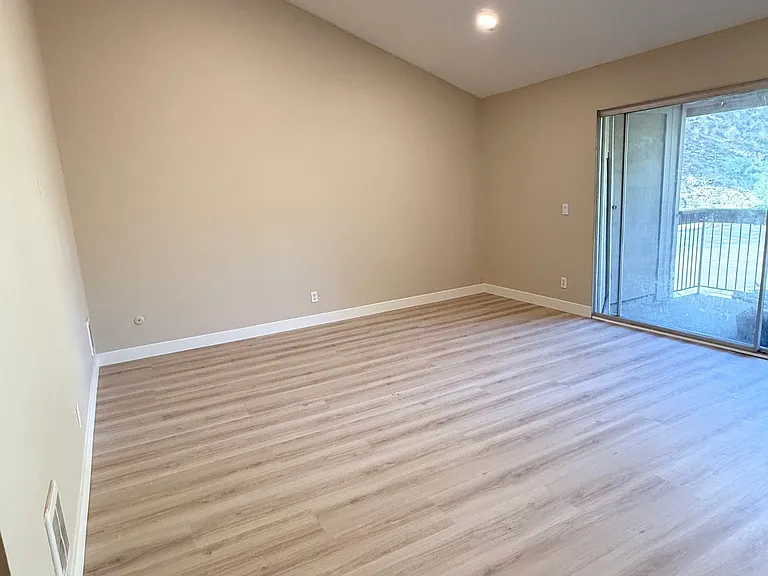 5472 Adobe Falls Rd #12 — Photo 3