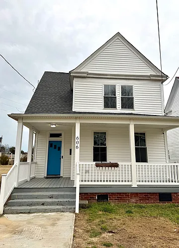 606 Washington St Photo 1