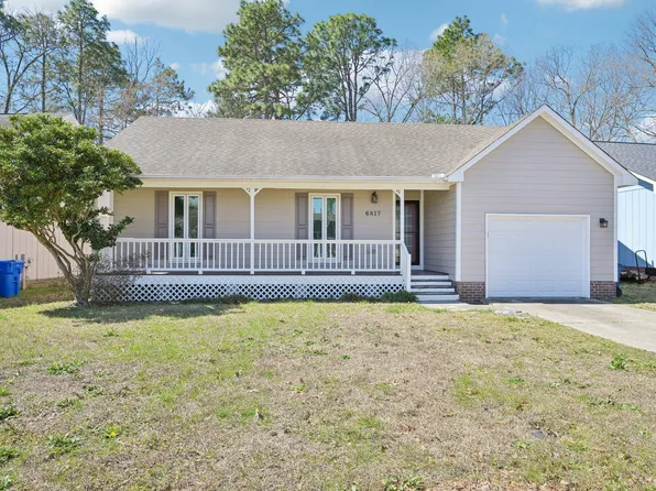 6817 Torrance Ln, Fayetteville, NC 28314