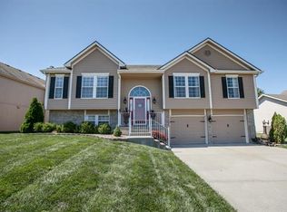 11226 N Pennsylvania Ave, Kansas City, MO 64155