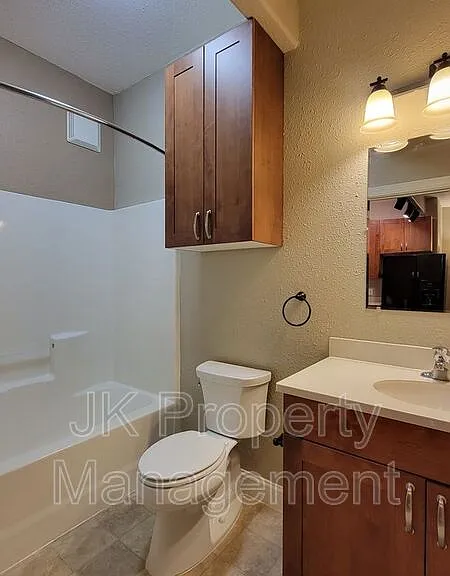 413 Central Ave #306 — Photo 24