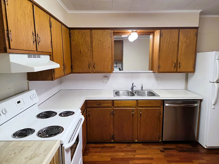 903 Wright St #903 — Photo 8