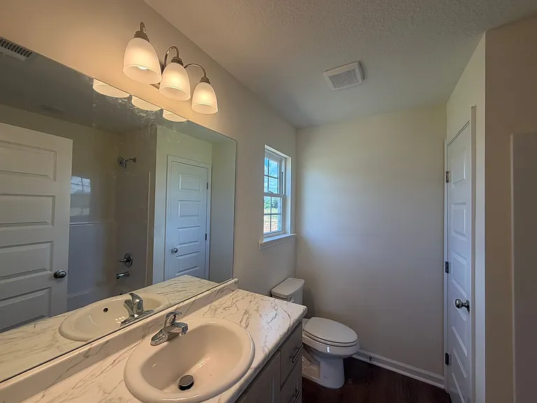 513 Nickies Way — Photo 8