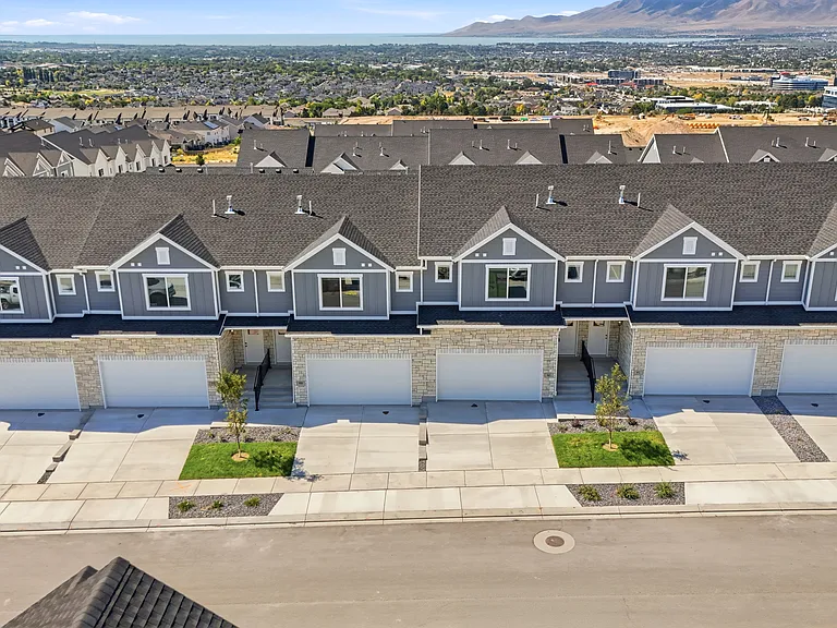953 W Mountain Hollow Way — Photo 48