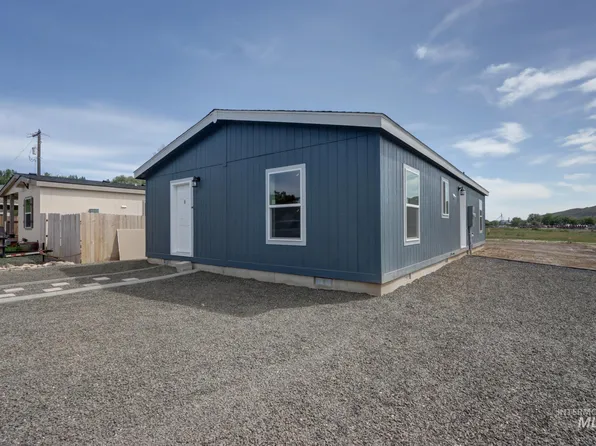 494 Elm St, Vale, OR 97918