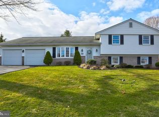 3738 Daryl Dr, Landisville, PA