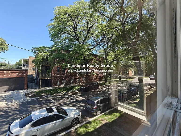 3745 W Argyle St #1 — Photo 11