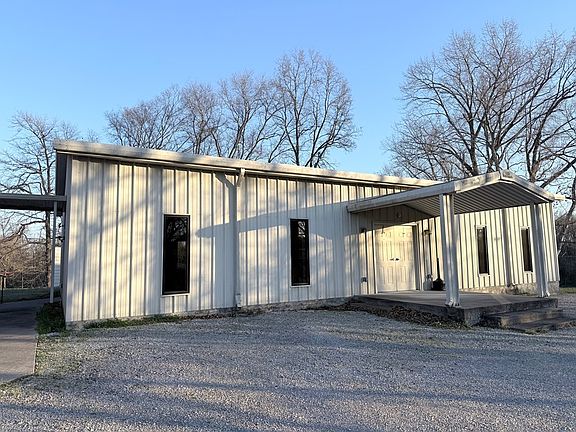 4th image of 10926 Lafayette Rd