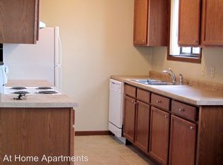 1312 2nd St NE APT 104, Saint Cloud, MN 56304