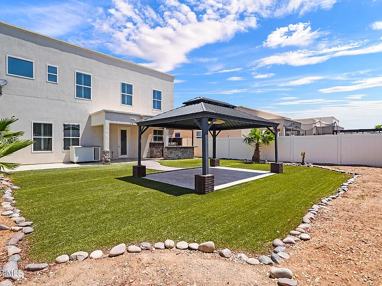 13012 Birdsview Cir — Photo 31
