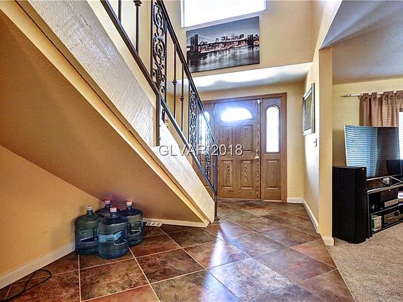 3rd image of 5449 La Palomas Ct