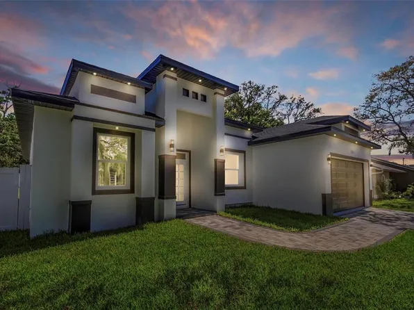 1213 E LEMON STREET, TARPON SPRINGS, FL 34689