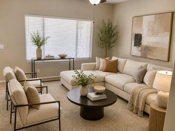15694 W MACKENZIE Drive, Goodyear, AZ 85395