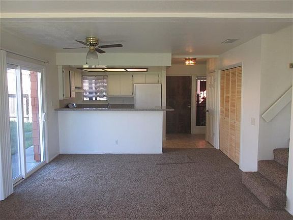 4th image of 827 E Cypress Ave