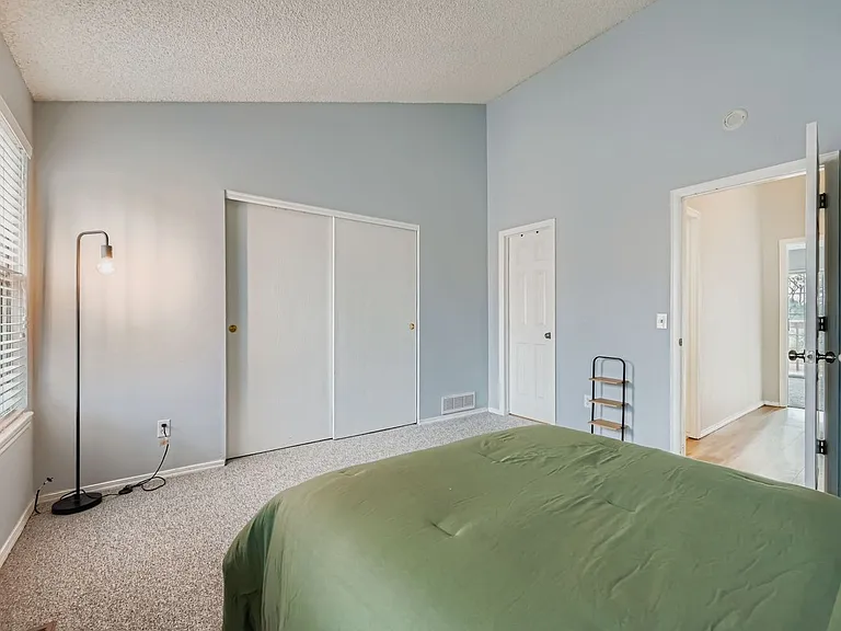 338 Pheasant Run — Photo 21