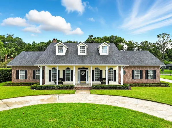 689 Standish Dr, Saint Augustine, FL 32086