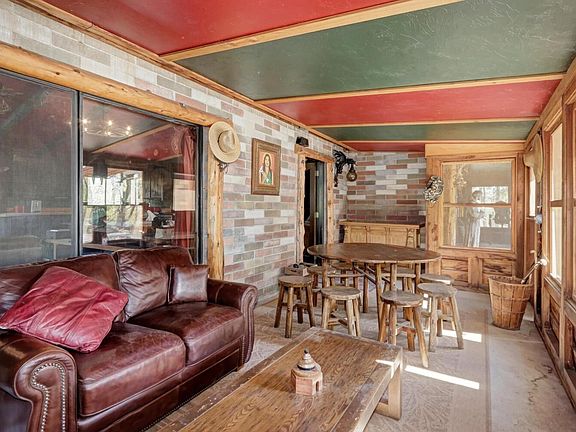 5th image of 16991 Nina Ln