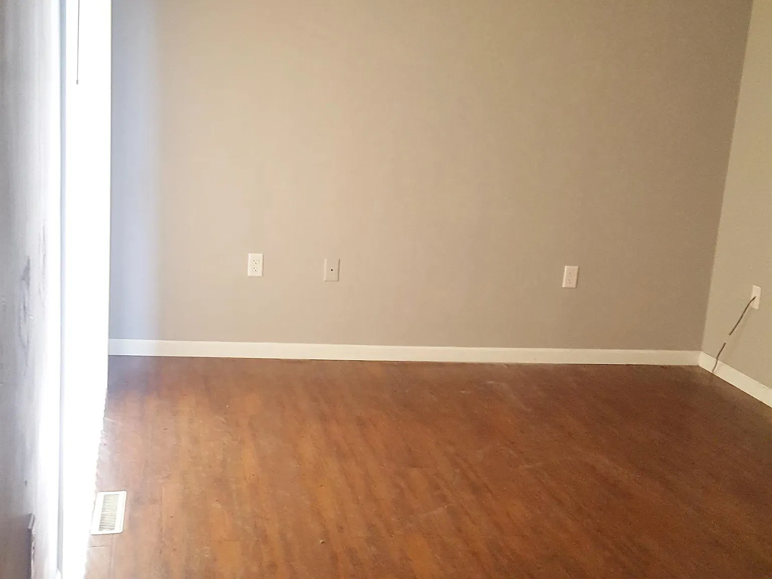 113 Campbell - B — Photo 2