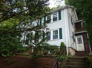 114 Waban Hill Rd N, Newton, MA 02467
