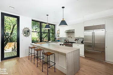 Rented by Brown Harris Stevens