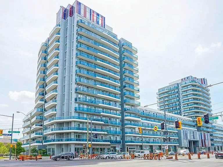 9471 Yonge St #205 — Photo 1