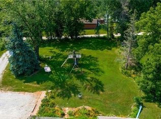 21930 458th St, Centerville, IA 52544