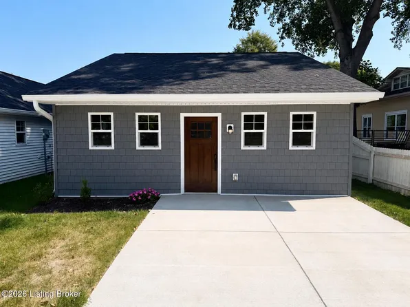 623 1/2 Main St, Jeffersonville, IN 47130