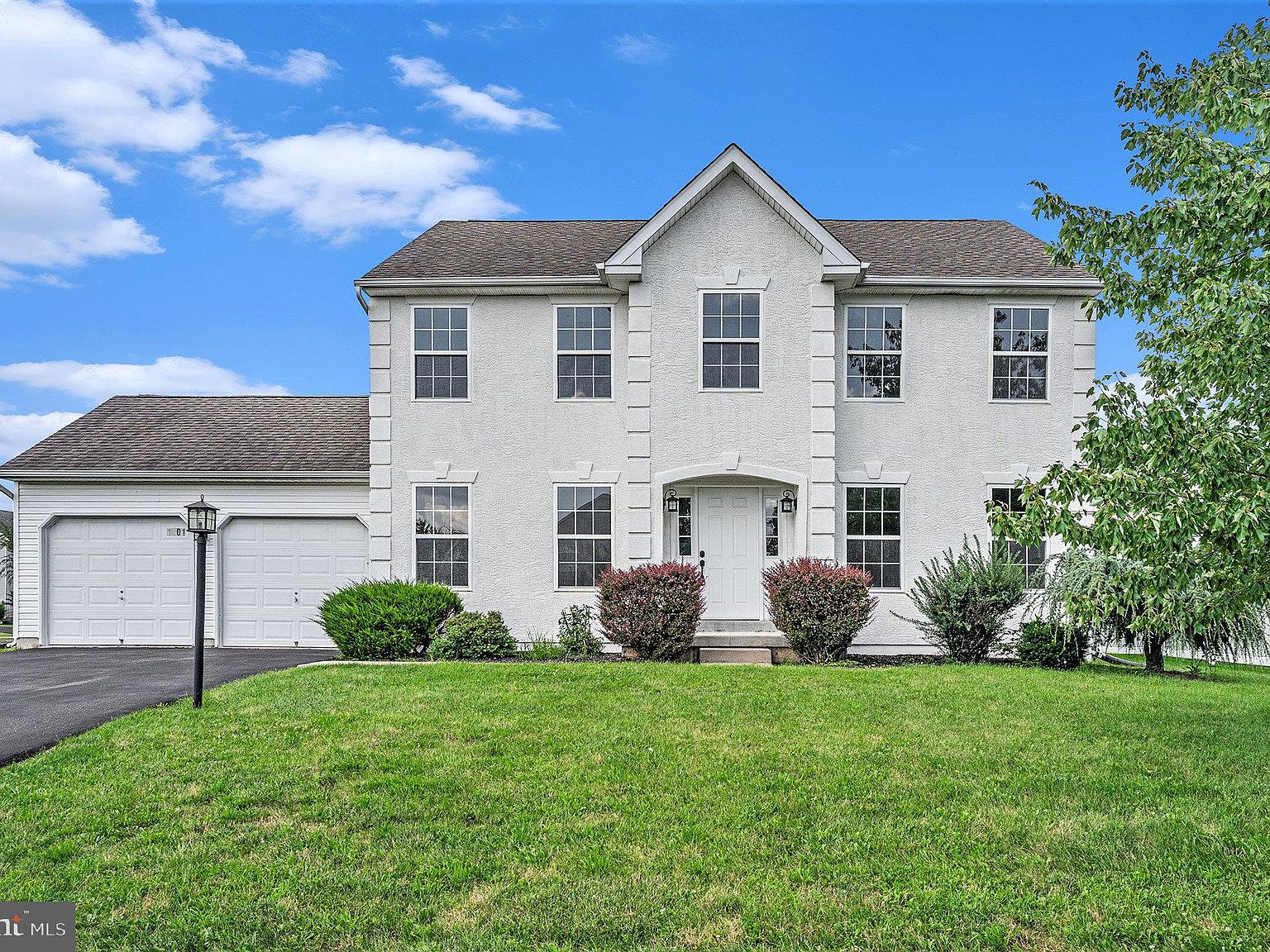 1201 Meadow Brook Dr, Quakertown, PA 18951 Zillow