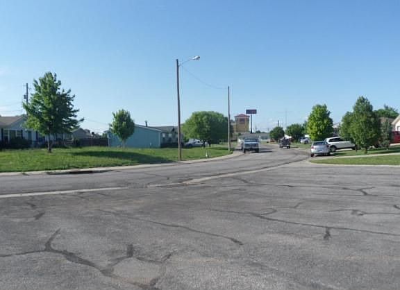 3rd image of 665 Huehl Cir