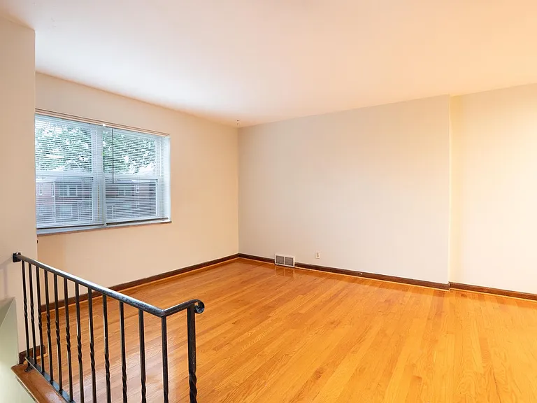 6314 Sutherland Ave — Photo 3