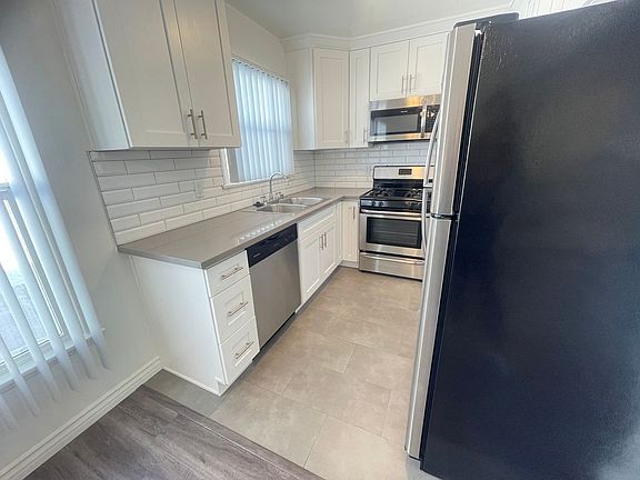 5th image of 3565 S Sepulveda Blvd APT 15