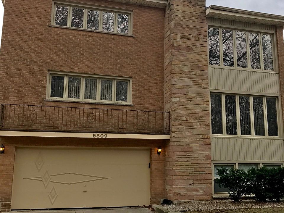 1st image of 5809 N Cicero Ave APT 2