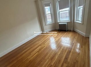 1111 Boylston St APT 23, Boston, MA 02215