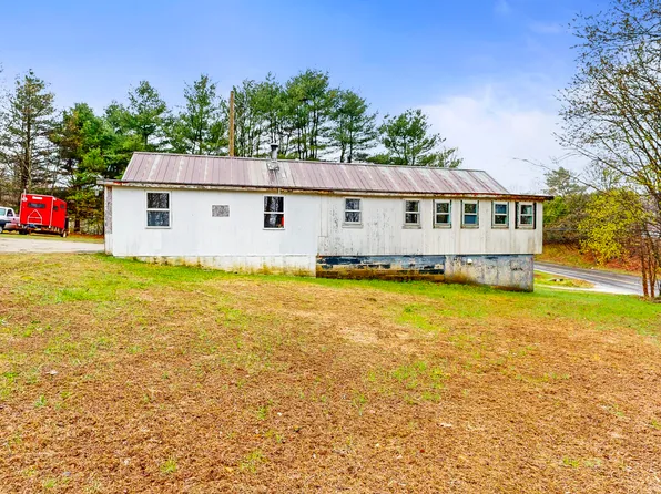 193 Crowley Road, Lewiston, ME 04240