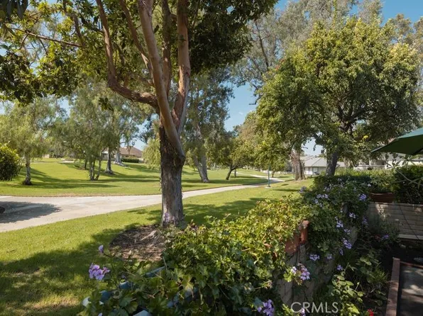 37 Dogwood S, Irvine, CA 92612