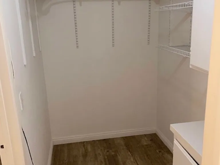 3756 Hughes Ave #7 — Photo 4