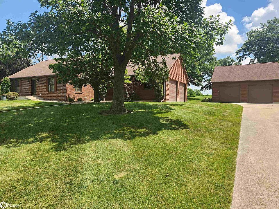 1st image of 1022 Oakland Dr