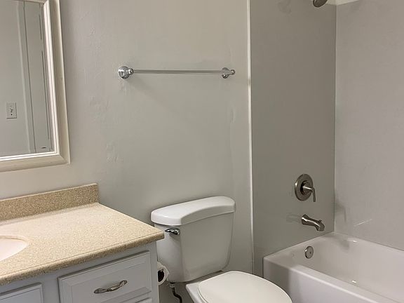 5th image of 6074 Elmbridge Dr