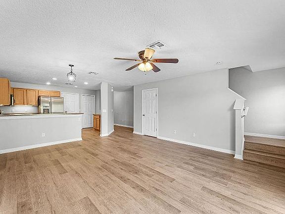 2nd image of 12717 Lexington Summit St