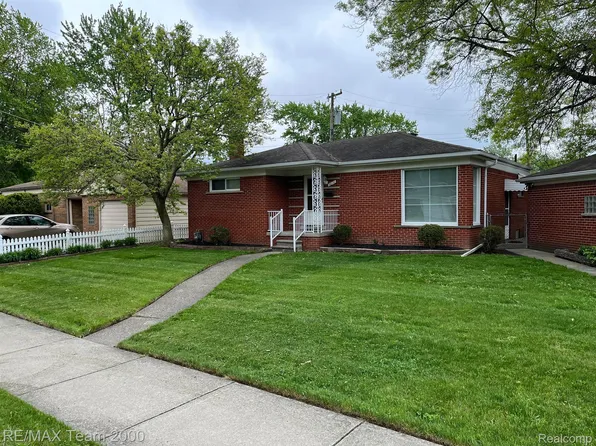 26131 Westfield, Redford, MI 48239